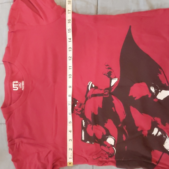 Uniqlo x Capcom Street Fighter maroon M. Bison tee XXS - Picture 6 of 8